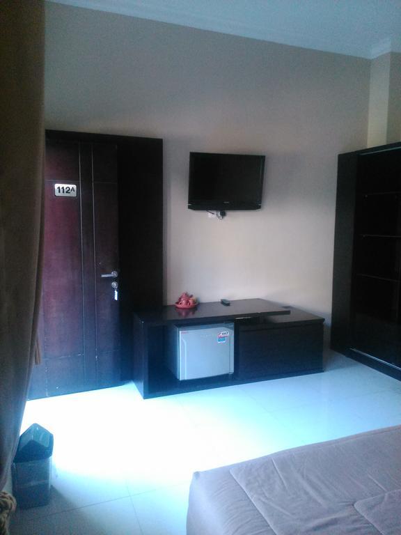 The Winner Premier Hotel Pemalang Buitenkant foto
